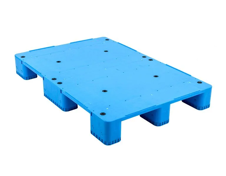 Close Deck with 9 Feet